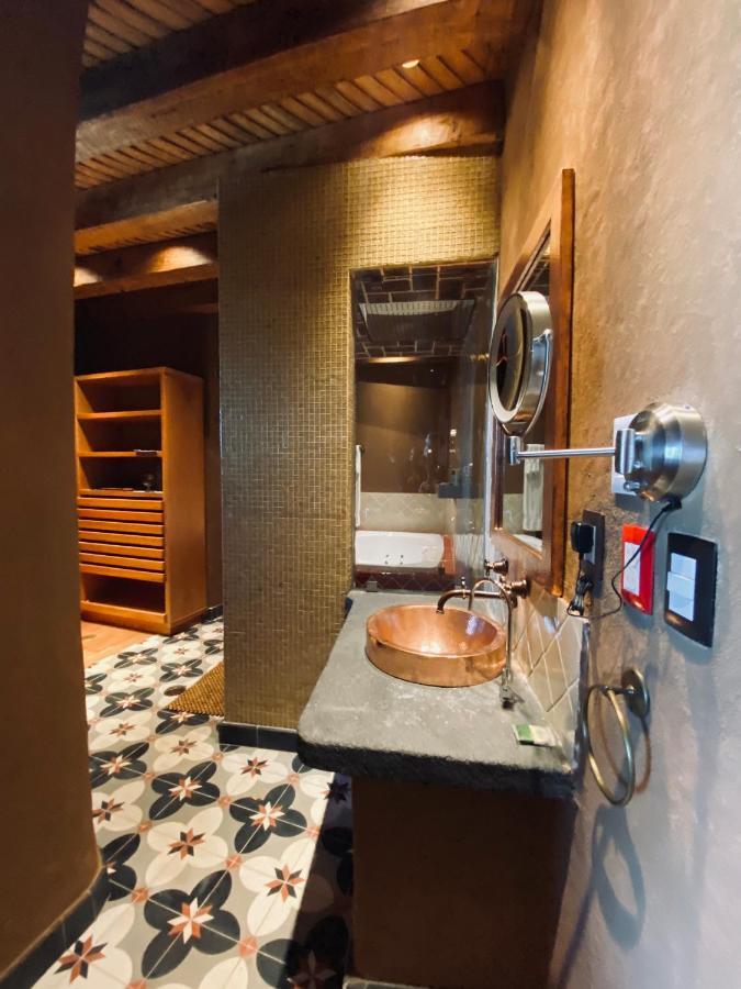 Hacienda Ucazanaztacua Hotel 5*